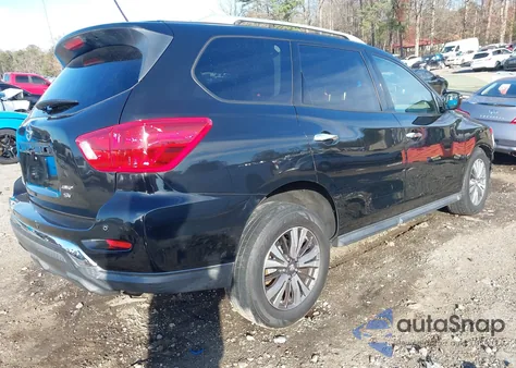 2017 Nissan Pathfinder Sv z USA, uszkodzony, nr VIN 5N1DR2MMXHC681435